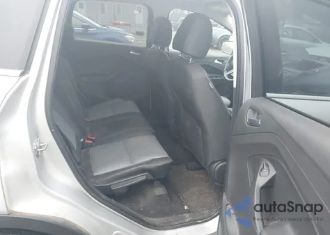 2017 Ford Escape Se из США, поврежденный, VIN 1FMCU0G9XHUE68033